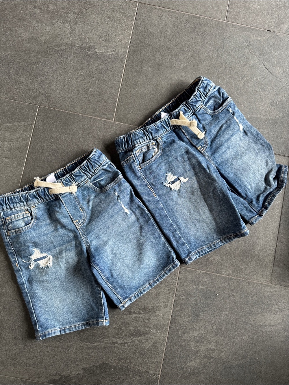 Old navy size 5 Children's Blue Denim Drawstring Shorts